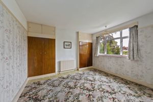 Bedroom- click for photo gallery